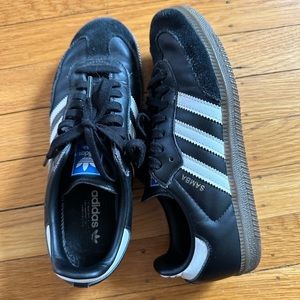 Women’s ADIDAS SAMBA UK 5 fit like US 7